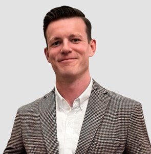 Chris Roche headshot