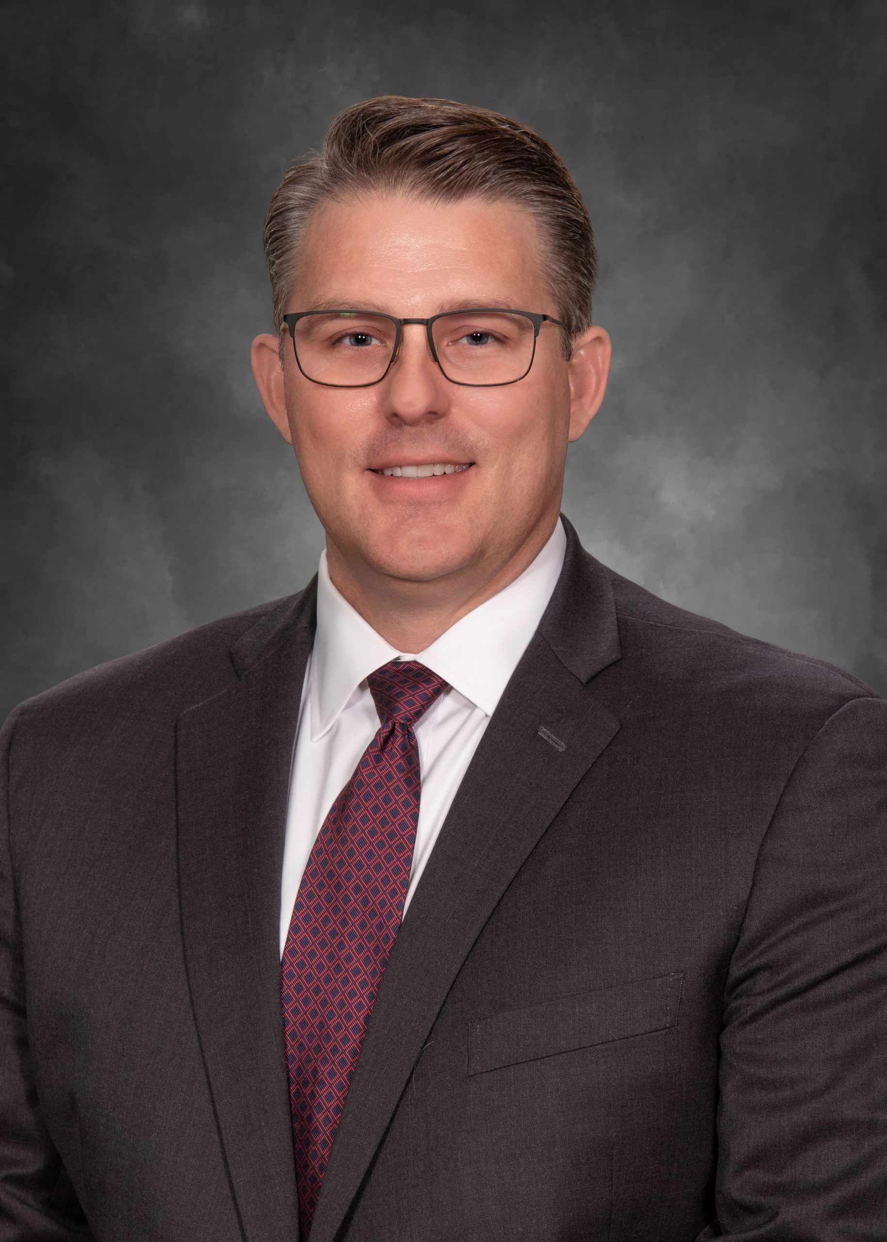 Peter Ernster headshot